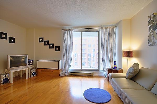 1 MONTH FREE, BEST PRICE IN SOUTH END, RENOVATED, CLEAN & QUIET