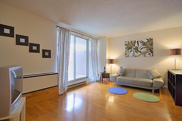 1 MONTH FREE, BEST PRICE IN SOUTH END, RENOVATED, CLEAN & QUIET