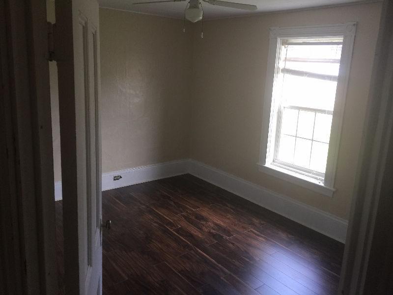1 bedroom apartment 2 minutes from Amherst