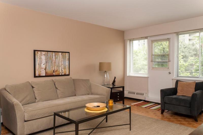 Best deal in downtown ! 2 bdrm on Spring Garden, $1450