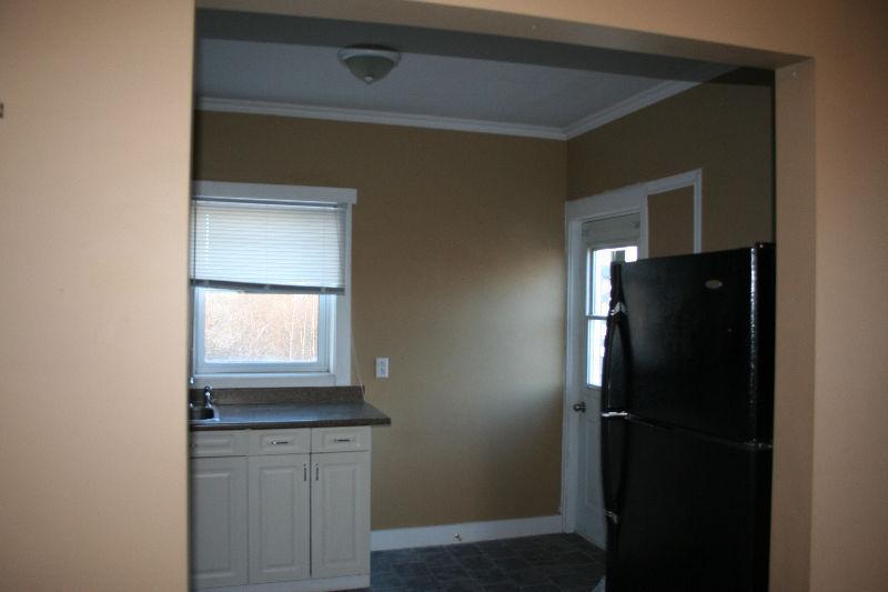 Stellarton Apartment Available Immediately