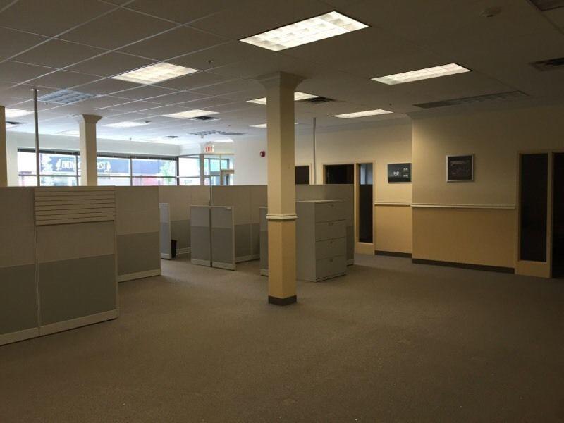 Complete office for rent