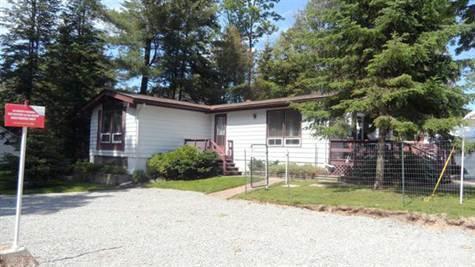 Homes for Sale in Balm Beach,  $369,000