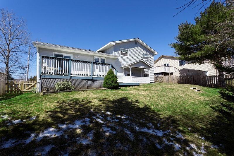 1 owner family home in great neighborhood in Sackville