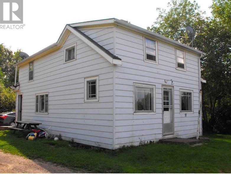 4 BDRM HOUSE - ANTIGONISH COUNTY - MUST SELL