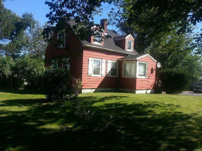 ***House in Glace Bay,  for Sale***