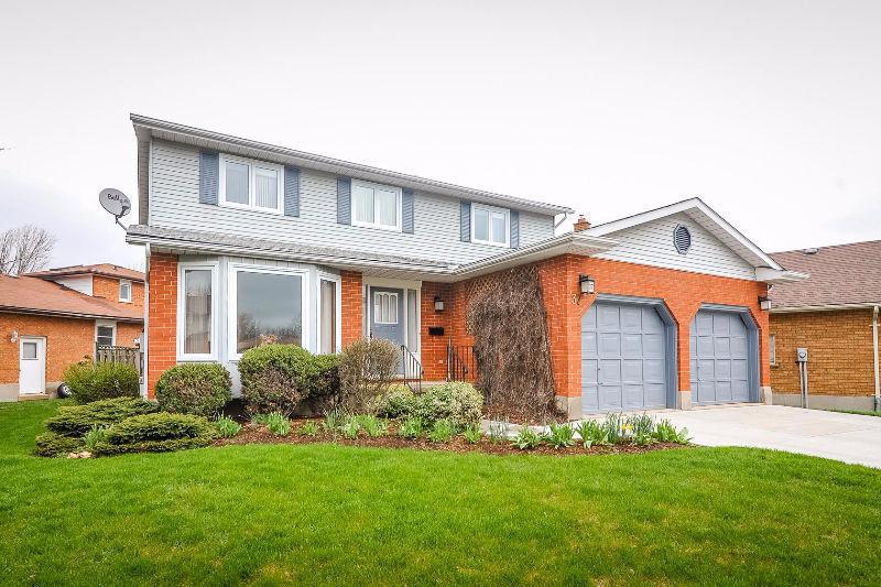 Gorgeous 2 Storey in West Galt