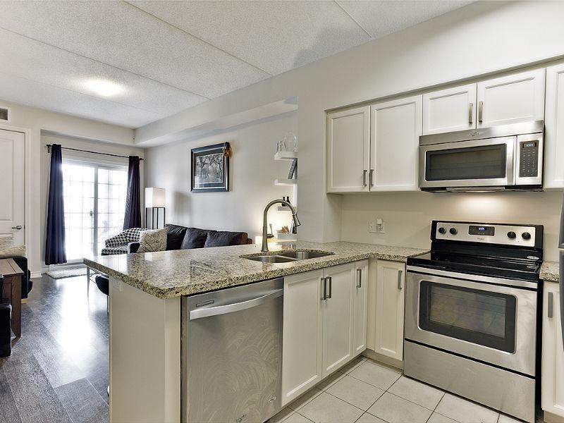 REDUCED!!! STUNNING CONDO in the PERFECT LOCATION
