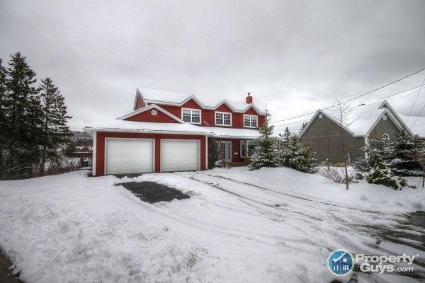Antigonish - Well appointed, executive home on quite cul-de-sac