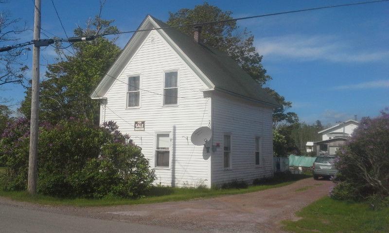 ***NEW PRICE***FOR SALE...1.5 STORY HOUSE IN PARRSBORO