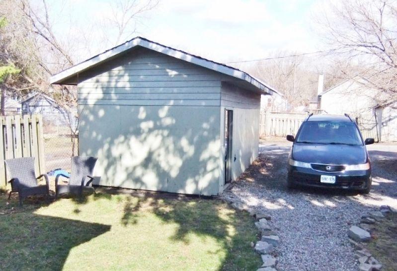 Beautifully Renovated - Garage, Back Yard, Central Air, Gas Heat