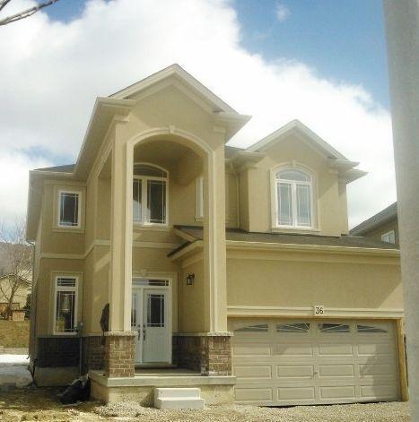 Stunning Family Home Available for Rent in /Ancaster