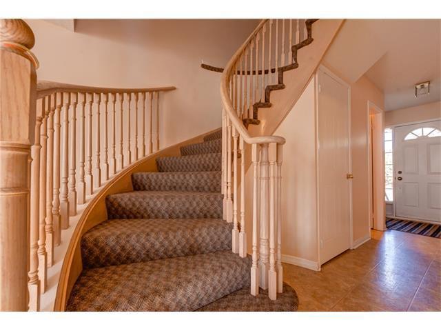 UNIV OF  - STUDENT RENTAL - GREAT LOCATION!