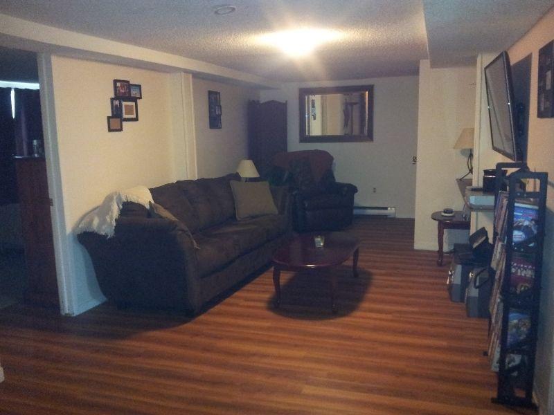2 BRM $800 - Princess St close to St Lawrence
