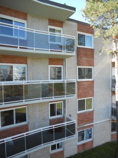 Pine Allard Properties - courtyard view from balcony