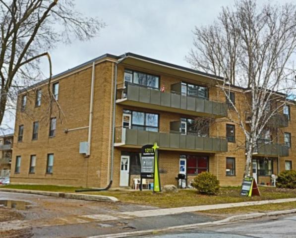 Spacious and Pet Friendly, 3 Bedroom Suites