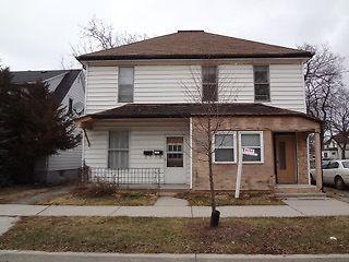 3 Bedroom Available on Main Floor in Large Charactor Home- 328d