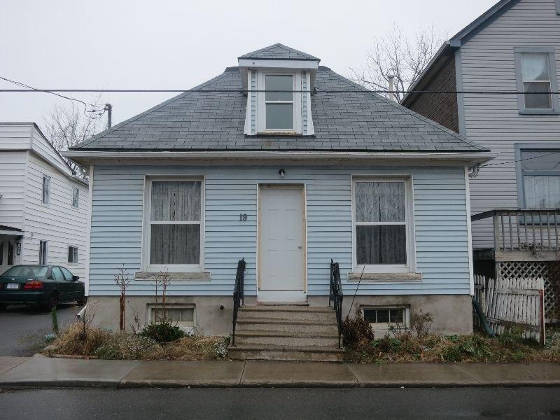 Only $194,900! Affordable, well conditioned, downtown home!
