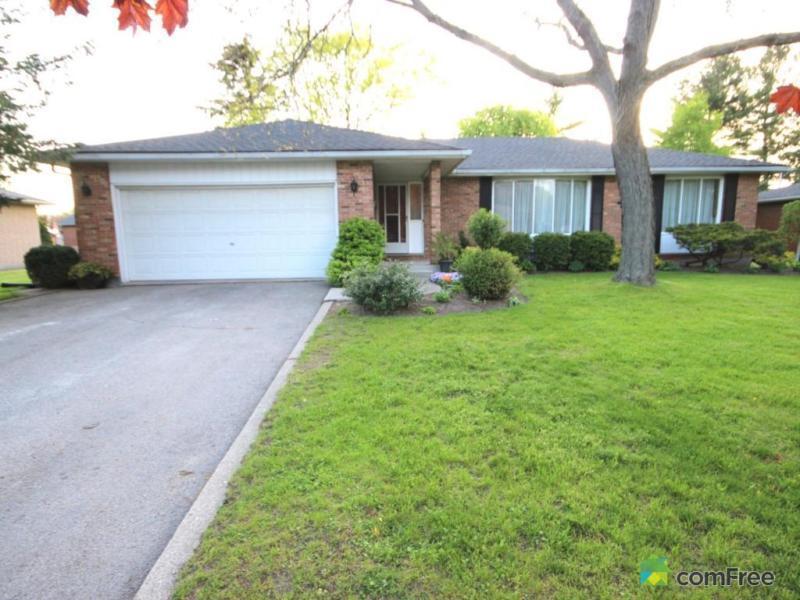 $279,900 - Bungalow for sale in Aylmer