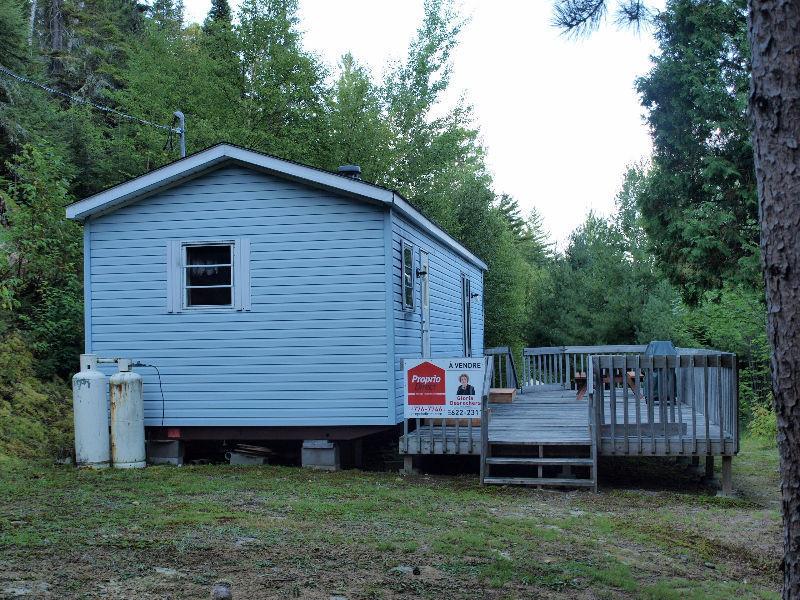 Mobile Home on Waterfront lot for sale in Moffet, Quebec