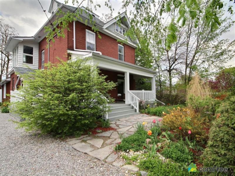 $479,000 - 3 Storey for sale in