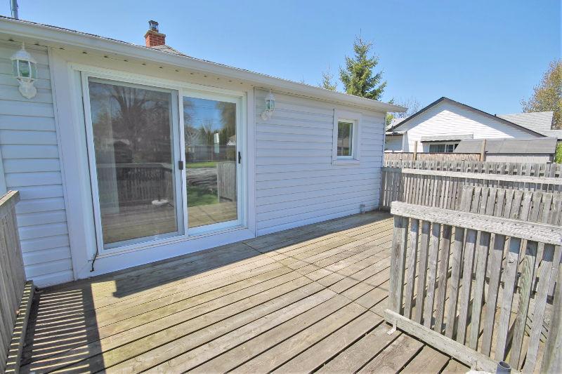 2 Bed, 1 Bath bungalow located in wonderful Port Dalhousie