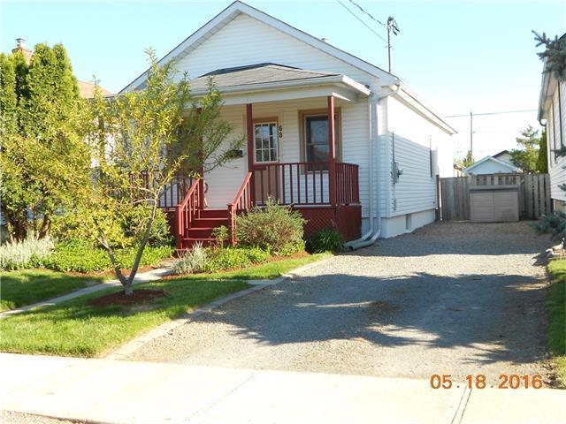 SINGLE FAMILY FREEHOLD FOR SALE
