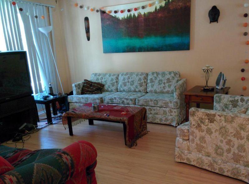 Reduced! Student Room for rent - close to UW & WLU