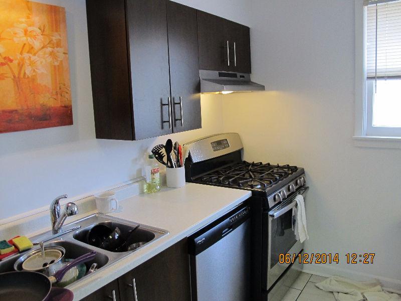 4 RMS 4 FANSHAWE STUDENTS $425/ROOM-(2)