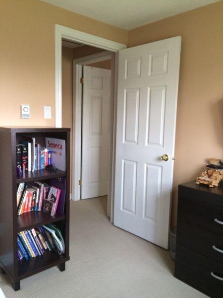 Room for rent at white oaks area,