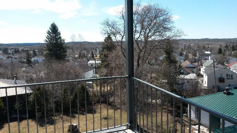 Kirkland Lake, all inclusive balcony view 1 bdrm for rent $700/m