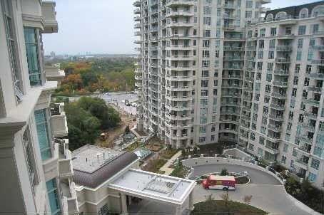 Luxurious 2bd 2bth Condo at 20 Bloorview Pl