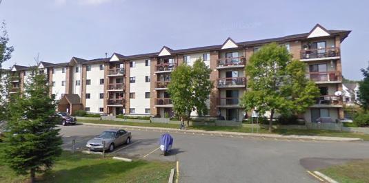 790 Arundel St. - , ON - 2 BR