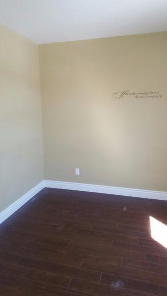 Bright spacious and quiet (located in Kirkland Lake)
