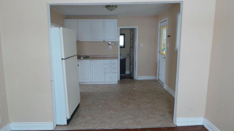 Large open 2 Bedroom (Located in Kirkland Lake)