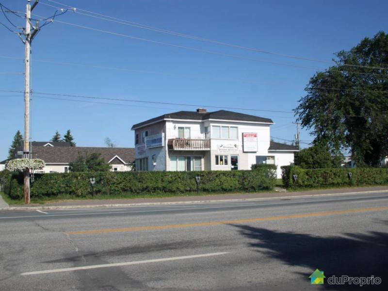 275 000$ - Commercial / Appartement à vendre à La Sarre
