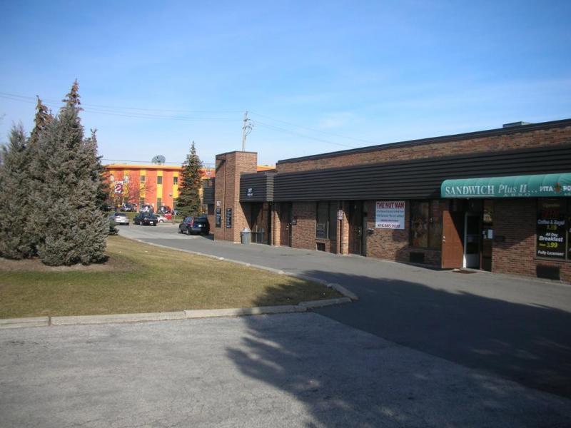 DUFFERIN & STEELES- Industrial/ Retail