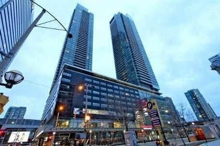 ******Waterfront Condos - Pier 27 ******