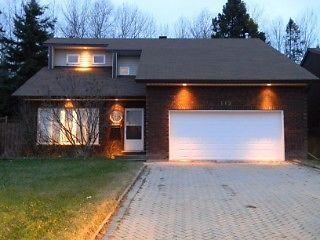 BEAUTIFUL EXECUTIVE HOME IN GREAT SUBDIVISION