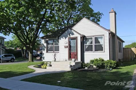 Homes for Sale in South Walkerville, Windsor,  $139,800