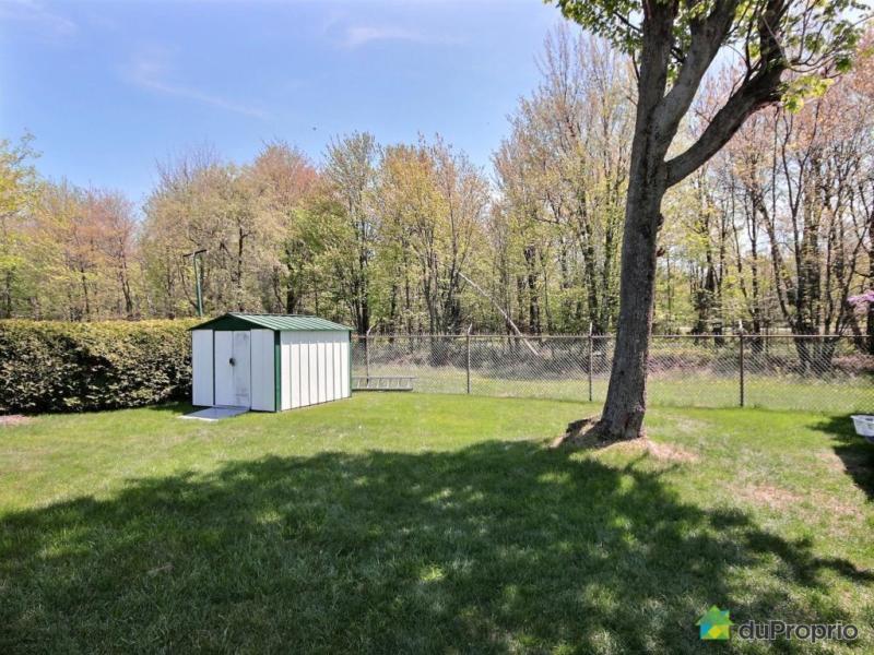 154 900$ - Bungalow à vendre à