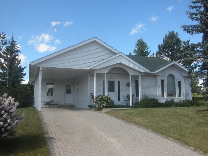 Joli bungalow lumineux à Lorrainville (8 km de Ville-Marie)