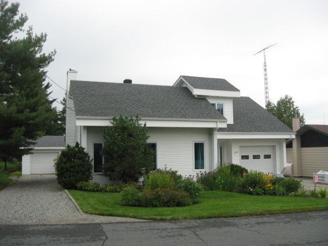 Maison 1 étage et demi