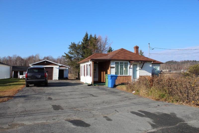 Maison - à vendre -  - 13798609
