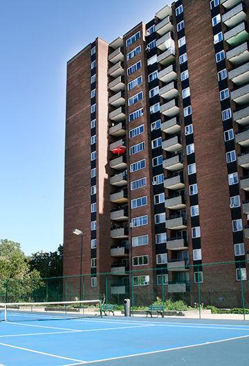 Domaine d'Iberville Apartments - 300, rue Joliette, bureau 101