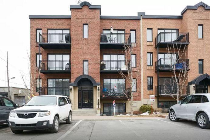 Your ideal living place - 800ft2 2BR new condo close to Atwater