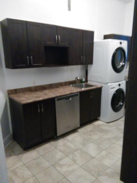 Superbe 7 1/2, 4 ch, 2 sdb, Quartier Latin, Centre-Ville