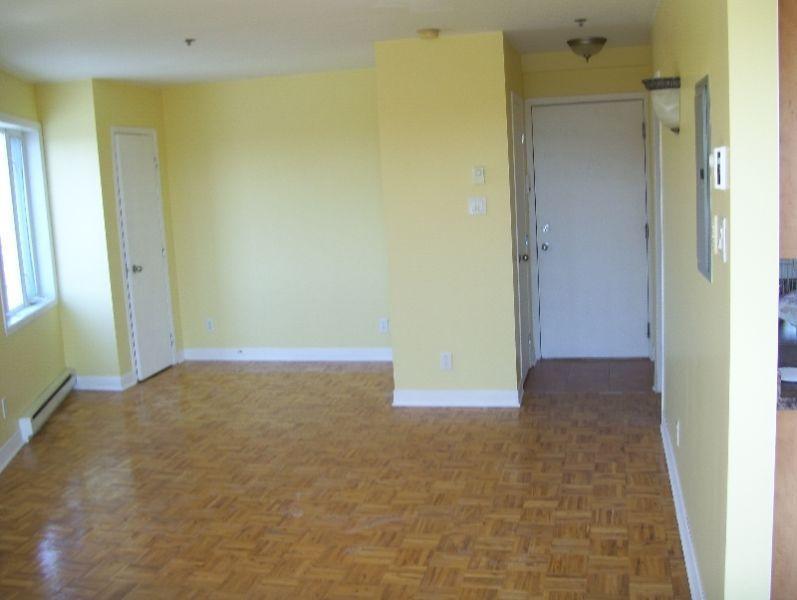 LOFT 1 1/2, CONDO