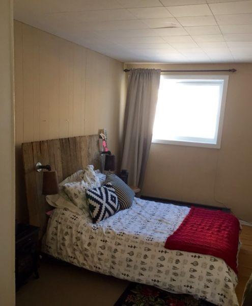 Logement pour le 1er juin