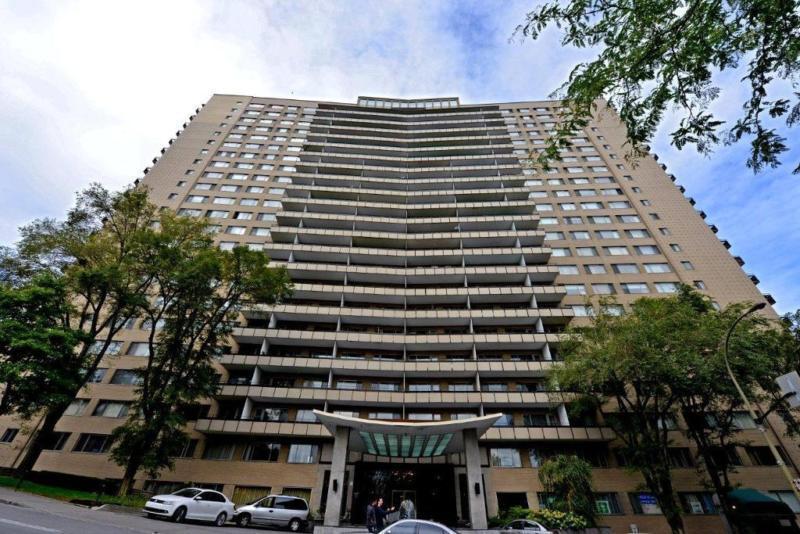 Completely furnished 1 bedroom, ideal downtown location
